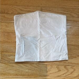Brandy Melville Strapless Tube Top Beige 
Stretchy & Lightweight